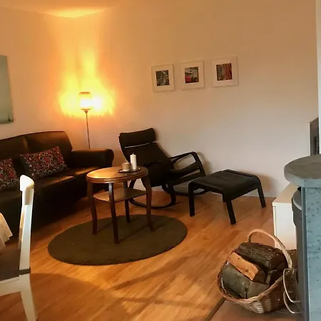 Gemütliches Hinterm Deich Ferienhaus *